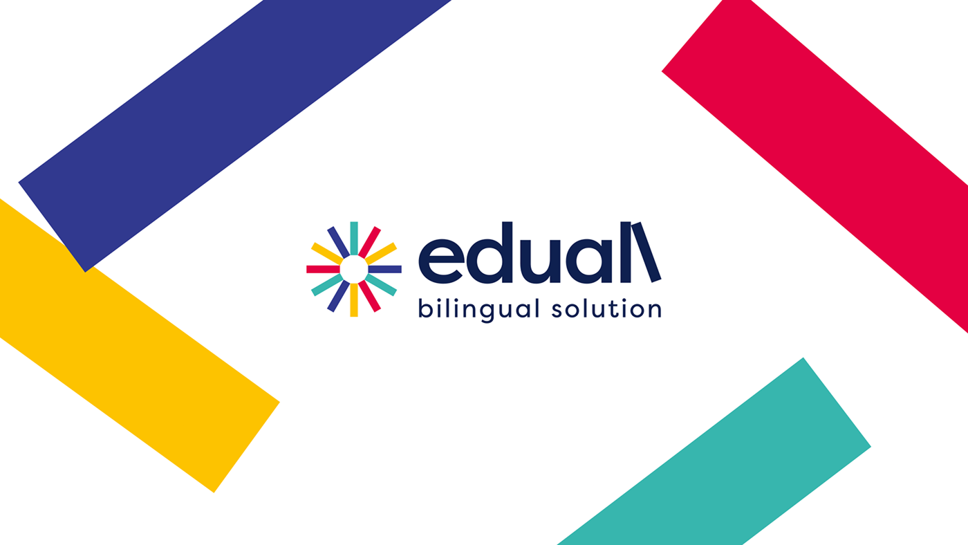 Crianças com fantoche